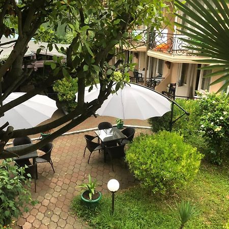 Hotel Simpatia Kobuleti Exterior photo