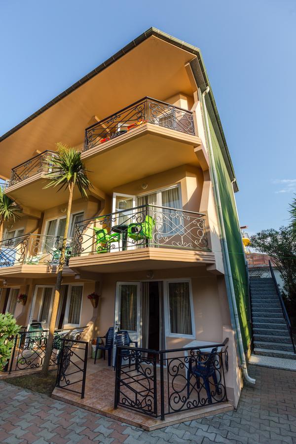 Hotel Simpatia Kobuleti Exterior photo