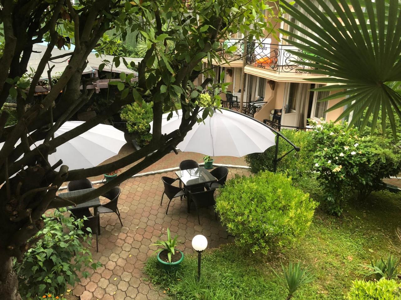 Hotel Simpatia Kobuleti Exterior photo