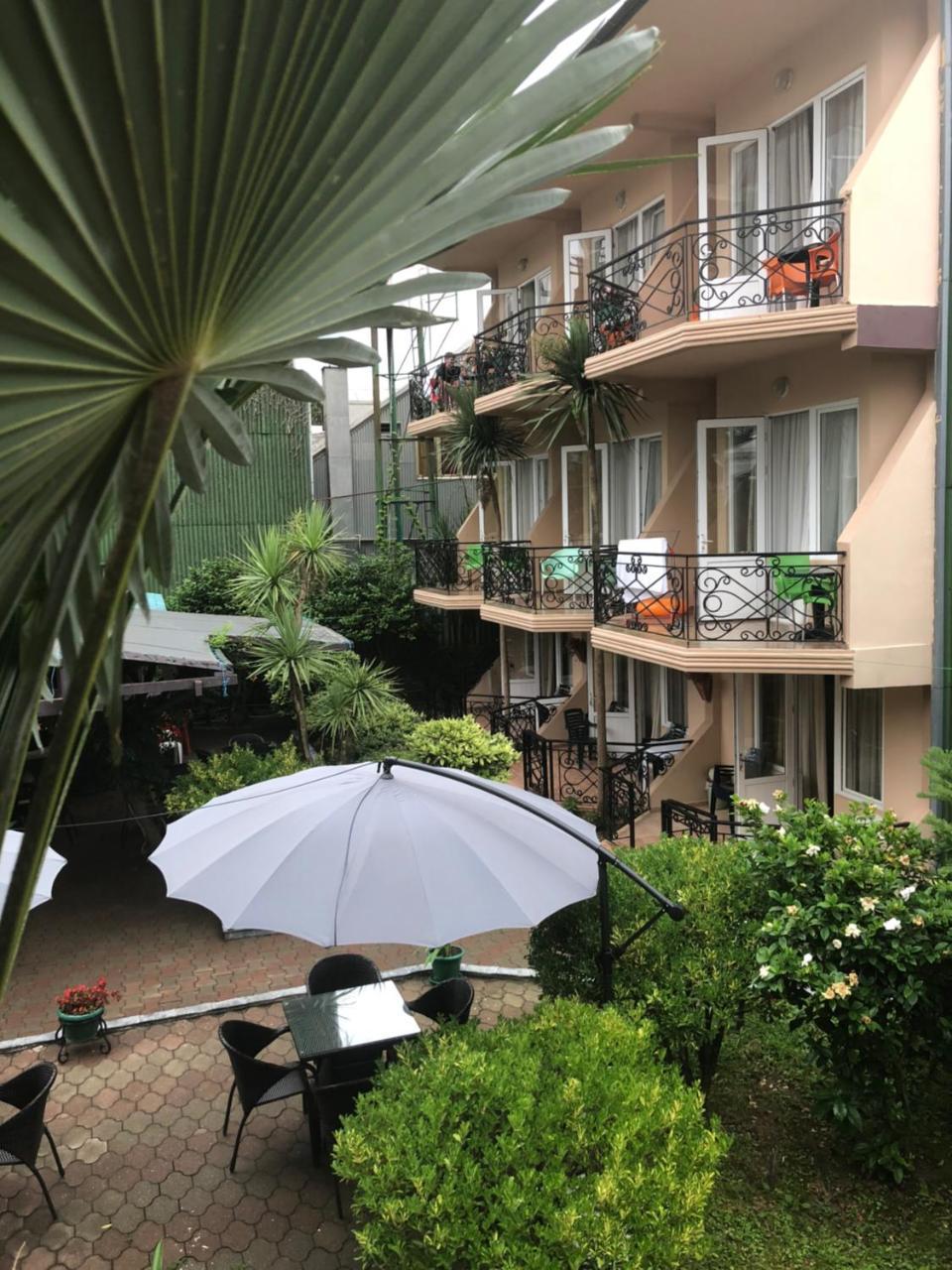 Hotel Simpatia Kobuleti Exterior photo